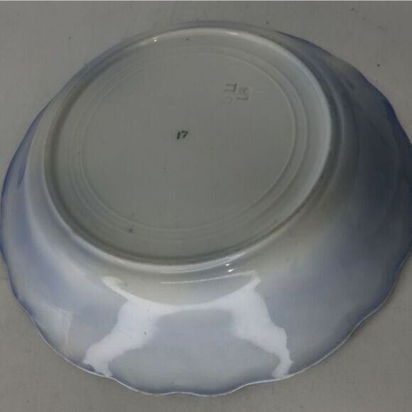 Beautiful antique flow blue soup bowl - Picture 3 of 5